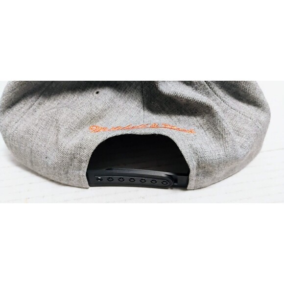 MITCHELL & NESS HARDWOOD CLASSICS SAN ANTONIO SPURS OIL SLICK SNAPBACK CAP HAT - Picture 4 of 9